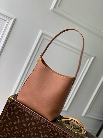 Fortok Louis Vuitton Low Key Hobo Brown 24 x 28 x 16 cm