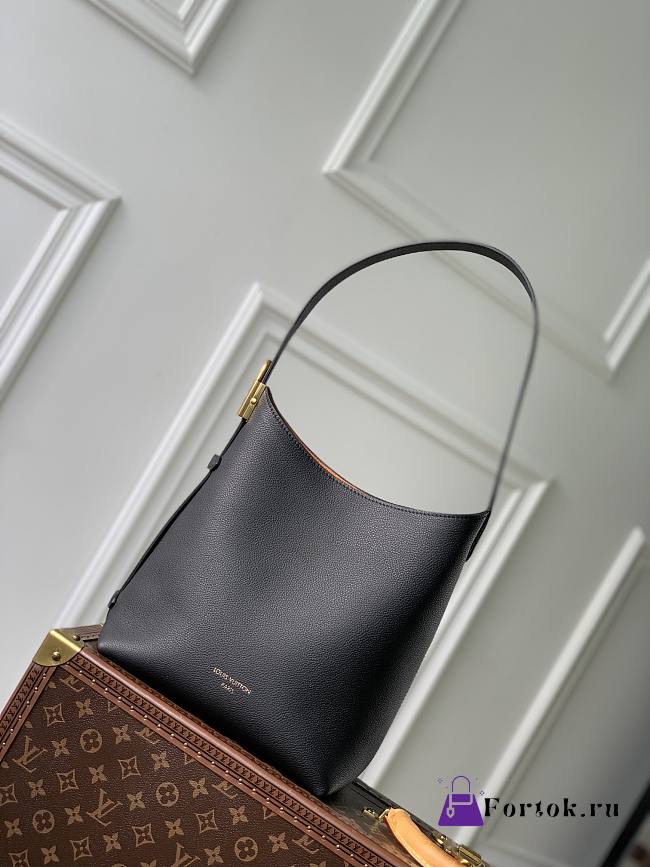 Fortok Louis Vuitton Low Key Hobo Black 24 x 28 x 16 cm - 1