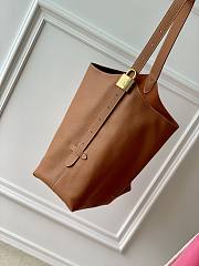 Fortok Louis Vuitton Low Key Hobo Brown 31 x 35 x 18 cm - 2