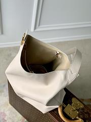 Fortok Louis Vuitton Low Key Hobo White 31 x 35 x 18 cm - 5