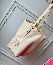 Fortok Louis Vuitton Low Key Hobo White 31 x 35 x 18 cm - 3