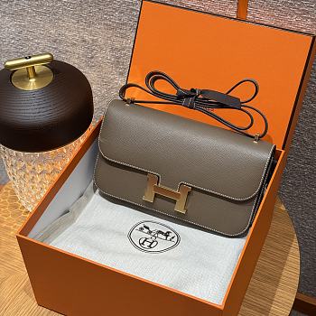 Fortok Hermès Constance Etoupe bag Epsom Gold Hardware 24*14*8cm  