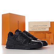 Fortok Louis Vuitton LV Trainer Sneaker 1AHTA3 Noir - 1