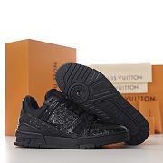 Fortok Louis Vuitton LV Trainer Sneaker 1AHTA3 Noir - 5