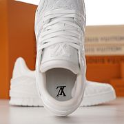 Fortok Louis Vuitton LV Trainer Sneaker 1AHT83 White - 3