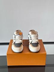 Fortok Louis Vuitton LV Trainer Outdoor Sneaker Marron 1AHTFJ  - 3