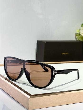Fortok tomford Sunglasses ft11822 06
