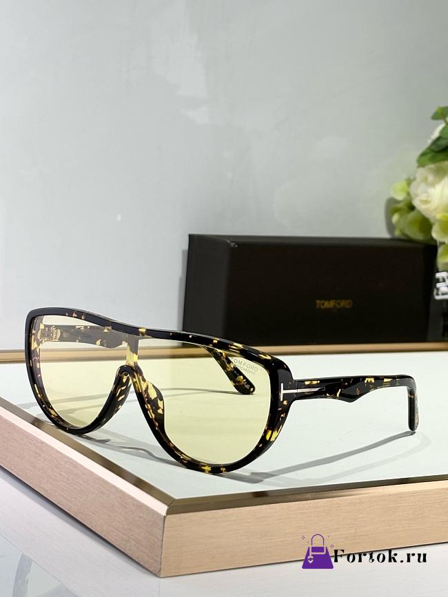 Fortok tomford Sunglasses ft11822 03 - 1