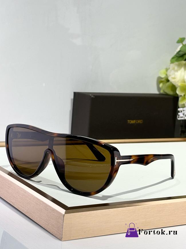 Fortok tomford Sunglasses ft11822 02 - 1