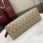 Fortok Gucci GG Emblem Medium Shoulder Bag Canvas Brown 30 x 19 x 11cm - 2