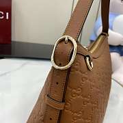 Fortok Gucci GG Emblem Medium Shoulder Bag Leather Brown 30 x 19 x 11cm - 6