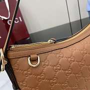 Fortok Gucci GG Emblem Medium Shoulder Bag Leather Brown 30 x 19 x 11cm - 4