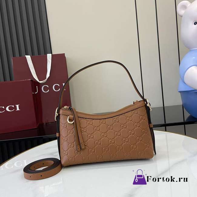 Fortok Gucci GG Emblem Mini Shoulder Bag Leather Brown 22 x 14 x 8cm - 1