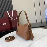 Fortok Gucci GG Emblem Mini Shoulder Bag Leather Brown 22 x 14 x 8cm - 6