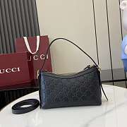 Fortok Gucci GG Emblem Mini Shoulder Bag Leather Black 22 x 14 x 8cm - 4