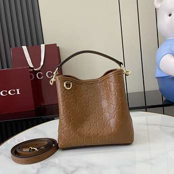 Fortok Gucci GG Mini Emblem shoulder bag Brown 15 x 18 x 8 cm