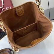 Fortok Gucci GG Mini Emblem shoulder bag Brown 15 x 18 x 8 cm - 3