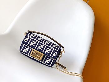 Fortok Fendi Baguette Mini Cappuccino FF jacquard fabric bag Blue 20-5-13cm 
