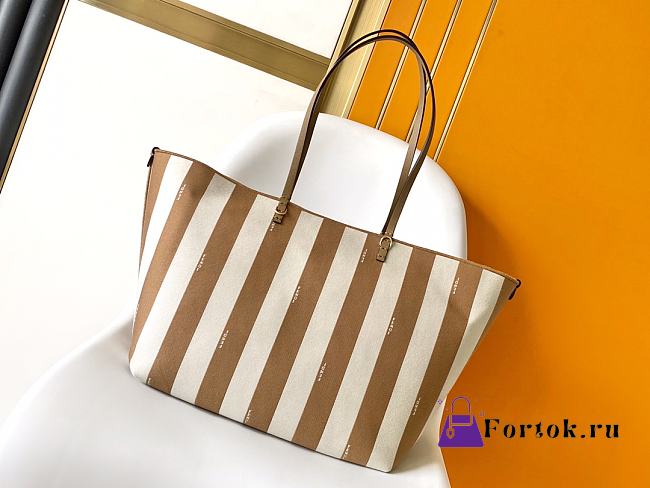 Fortok Fendi Roll Large Reversible shopper in Pequin striped and beige FF fabric 35-19.5-32cm - 1