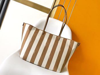 Fortok Fendi Roll Large Reversible shopper in Pequin striped and beige FF fabric 35-19.5-32cm