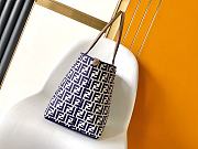 Fortok Fendi Roll Large Reversible shopper in Pequin striped and Midnight Blue FF fabric 35-19.5-32cm - 4