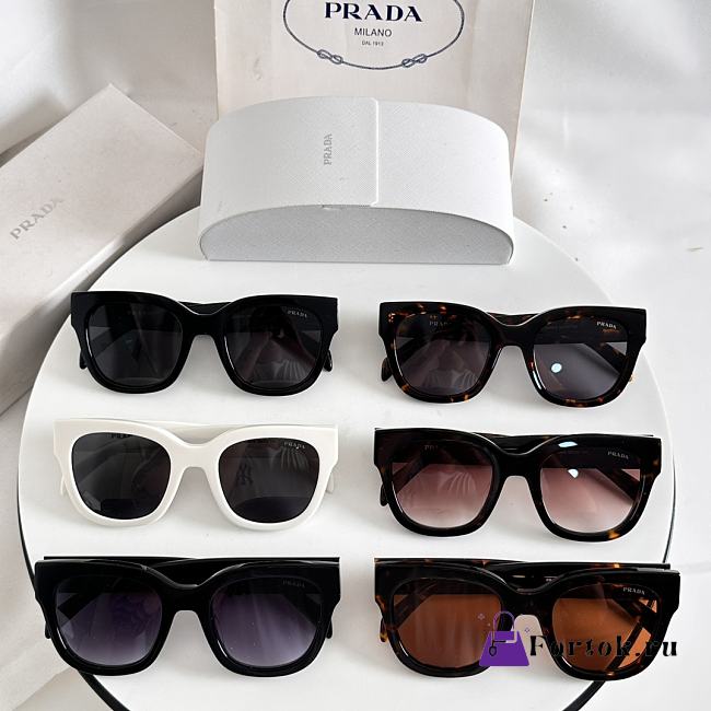 Fortok Prada Sunglasses Multicolor PRC04S 52-22-145cm - 1