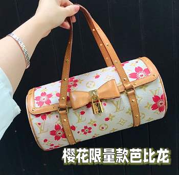 Fortok Louis Vuitton Sakura Papillon Shoulder Bag White 28 x 14 x 14 cm 