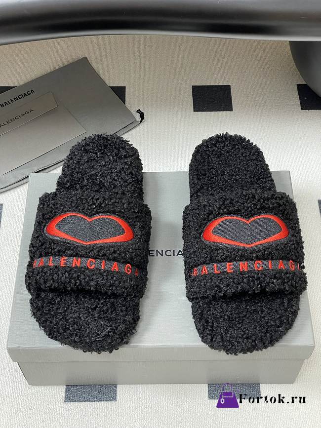Fortok Balenciaga Furry Slide Sandals in black with a red embroidered logo - 1