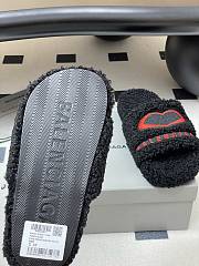 Fortok Balenciaga Furry Slide Sandals in black with a red embroidered logo - 5