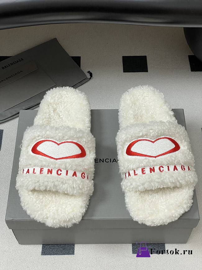Fortok Balenciaga Furry Slide Sandals in white with a red embroidered logo - 1