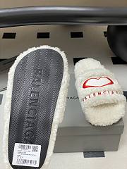 Fortok Balenciaga Furry Slide Sandals in white with a red embroidered logo - 6