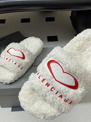 Fortok Balenciaga Furry Slide Sandals in white with a red embroidered logo - 5