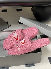 Fortok Balenciaga Furry Slide Sandals in Pink with a red embroidered logo - 5