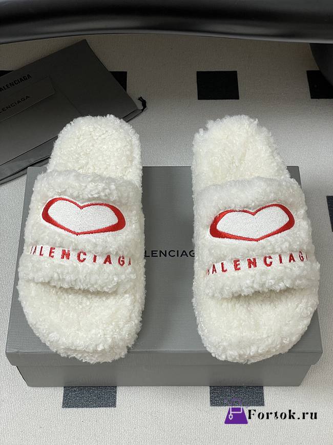Fortok Balenciaga Furry Wedge Sandals in White with a red embroidered logo  - 1