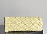 Fortok Bottega Veneta Womens Andiamo Baby Yellow 32*24*12cm    - 6