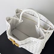 Fortok Bottega Veneta Womens Andiamo Medium White 32*24*12cm   - 5