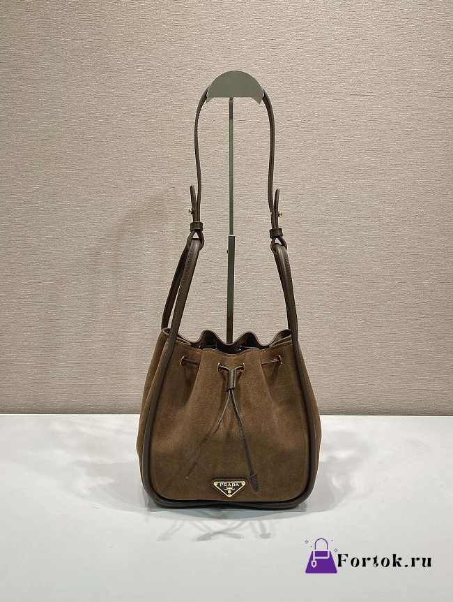 Forotk Prada logo plaque handbag Suede Cocoa Brown 22 x 21 x 10.5cm - 1