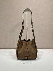Forotk Prada logo plaque handbag Suede Cocoa Brown 22 x 21 x 10.5cm - 1