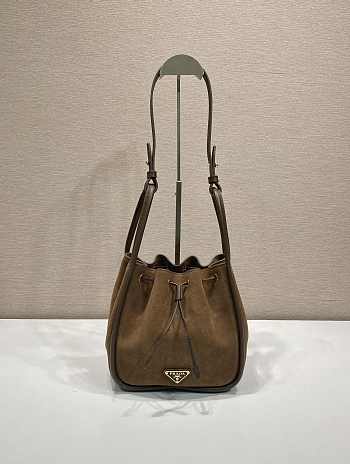 Forotk Prada logo plaque handbag Suede Cocoa Brown 22 x 21 x 10.5cm