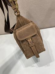 Fortok Large Prada Explore suede bag Cocoa Brown 32 x 22 x 11.5 cm - 3