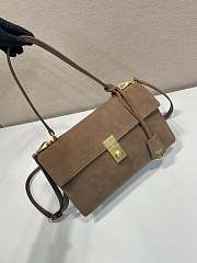 Forotk Prada Soft Sound Suede bag Cocoa Brown 28 x 16 x 10cm - 5