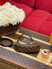 Fortok Louis Vuitton Catchy Bag Monogram Brown 10 x 6 x 24cm - 3
