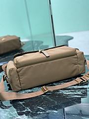 Fortok Prada Explore Large Re-Nylon shoulder bag with flap Brown 37.5 x 19 x 12 cm  - 6