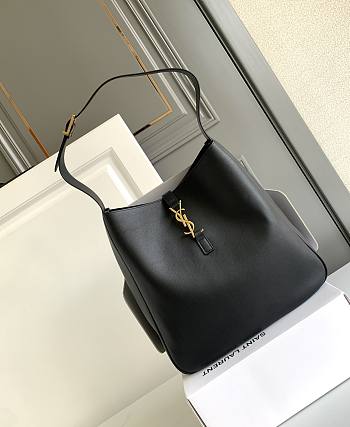 Fortok YSL Saint Laurent LE 5 À 7 hobo in grained leather Black 30 X 31 X 13cm