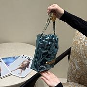 Fortok CHANEL 22 Mini Handbag Crinkled Metallic Leather Blue 19 x 20 x 6cm - 4