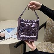 Fortok CHANEL 22 Mini Handbag Crinkled Metallic Leather Purple 19 x 20 x 6cm - 1