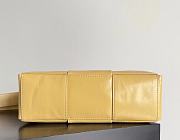 Fortok Bottega Veneta Arco Camera Bag Leather Yellow 28*18*9cm  - 6