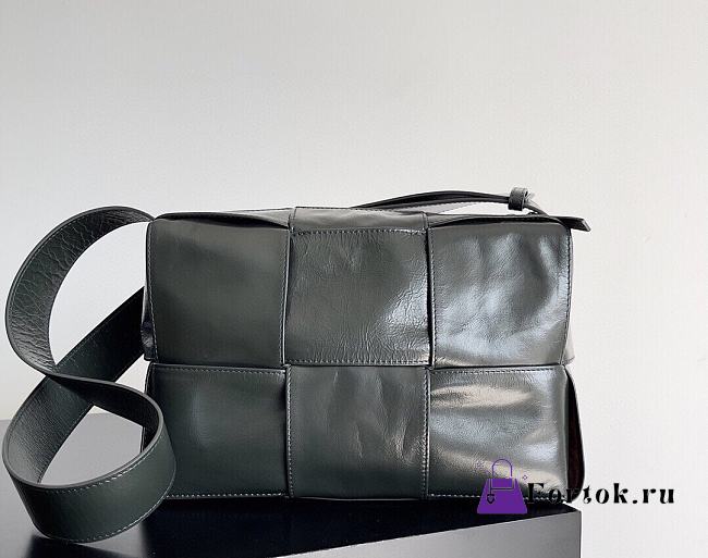 Fortok Bottega Veneta Arco Camera Bag Leather Dark Green 28*18*9cm  - 1