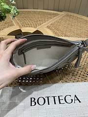 Fortok Bottega Veneta Diago Zipped Messenger Limestone 25*5*15cm  - 3