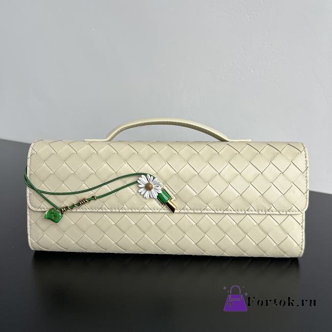 Fortok Bottega Veneta Andiamo Clutch Flower Beige 31x13x3cm - 1